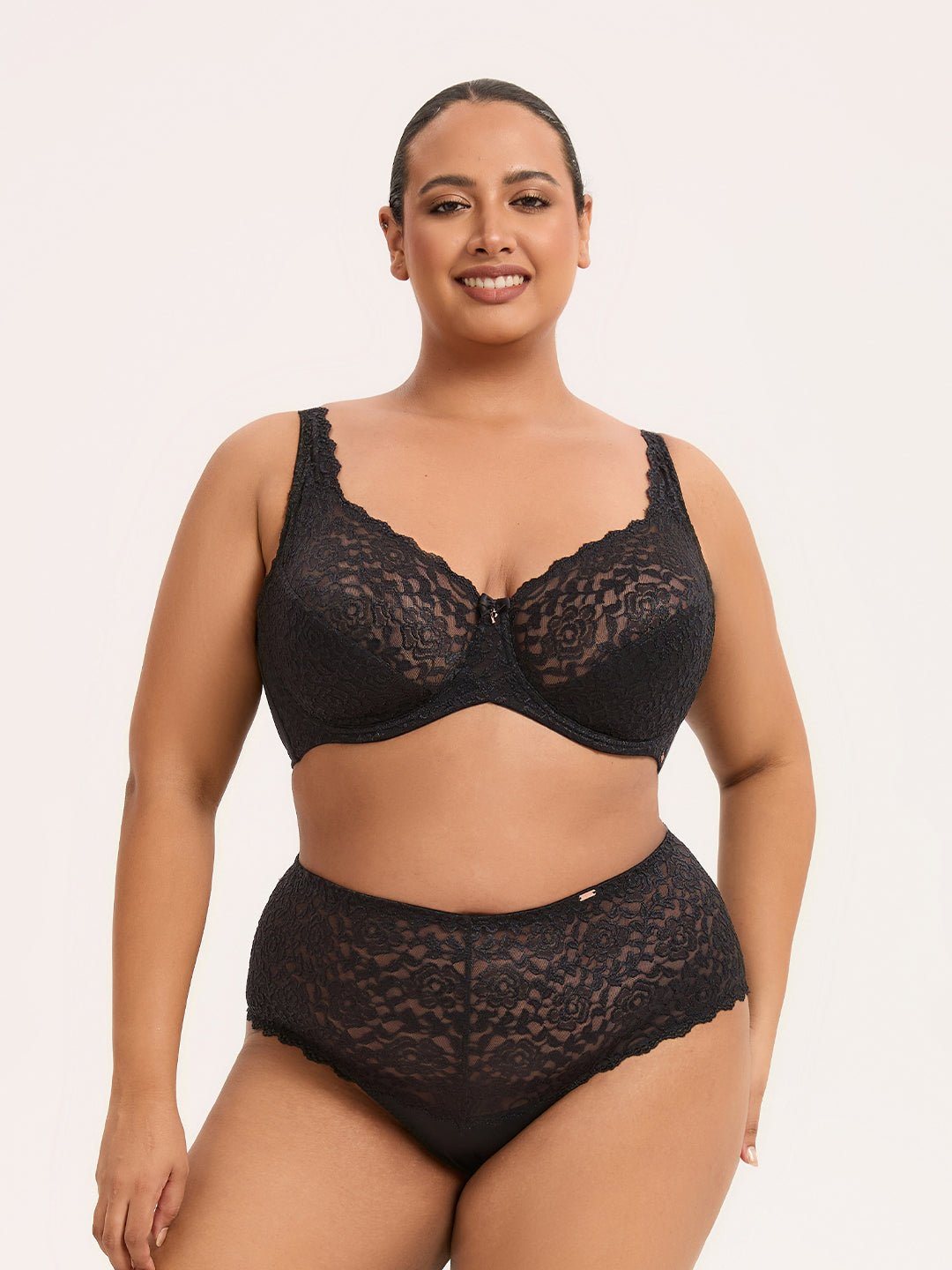 VERSE Lace Underwire Bra & Panty Set